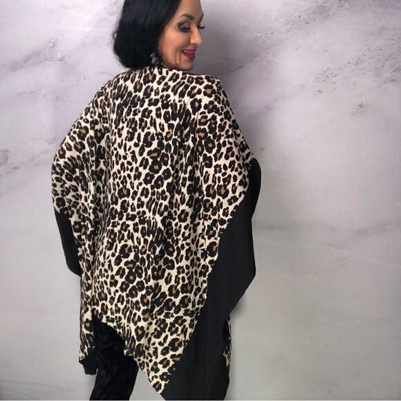 NWT Lane Bryant animal print cover up - Picture 2 of 4
